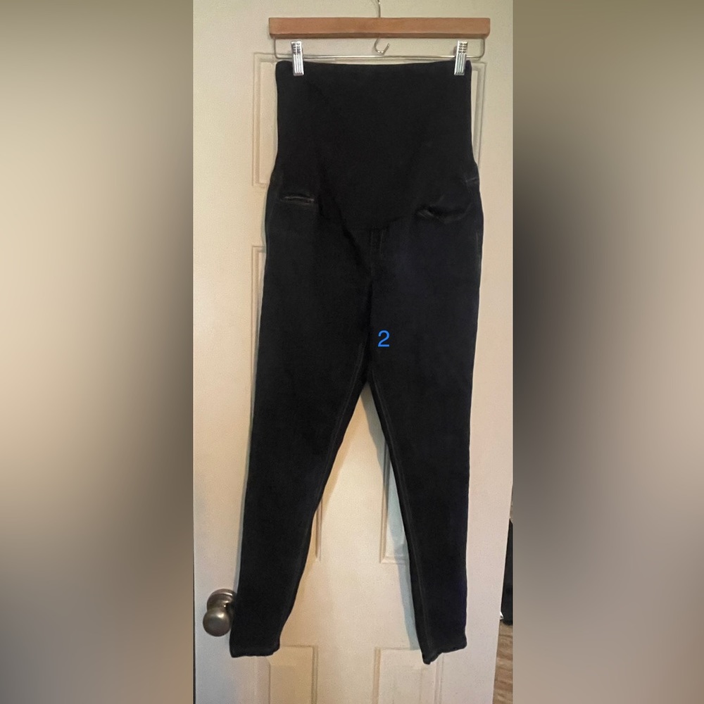 Time and tru maternity Jean Dark wash